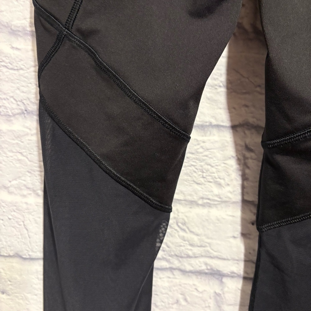 Ivivva by Lululemon Black Mesh Leggings with Striped Waistband Size 12 - Picture 9 of 9
